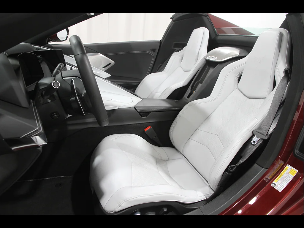 Used 2020 Long Beach Red Metallic Tintcoat Chevrolet Stingray image 7