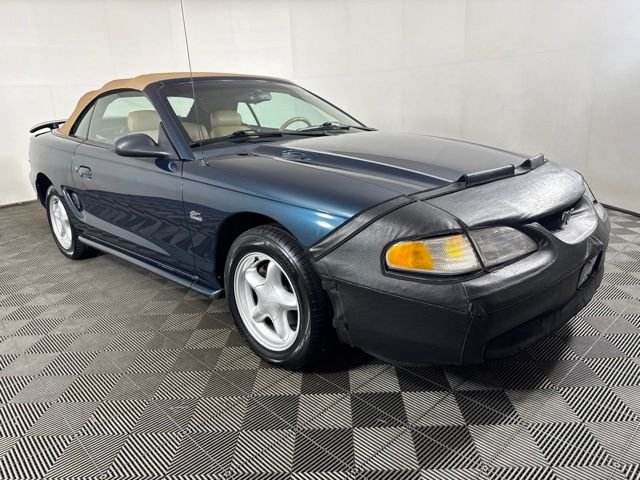 Used 1994 Green Ford GT image 1
