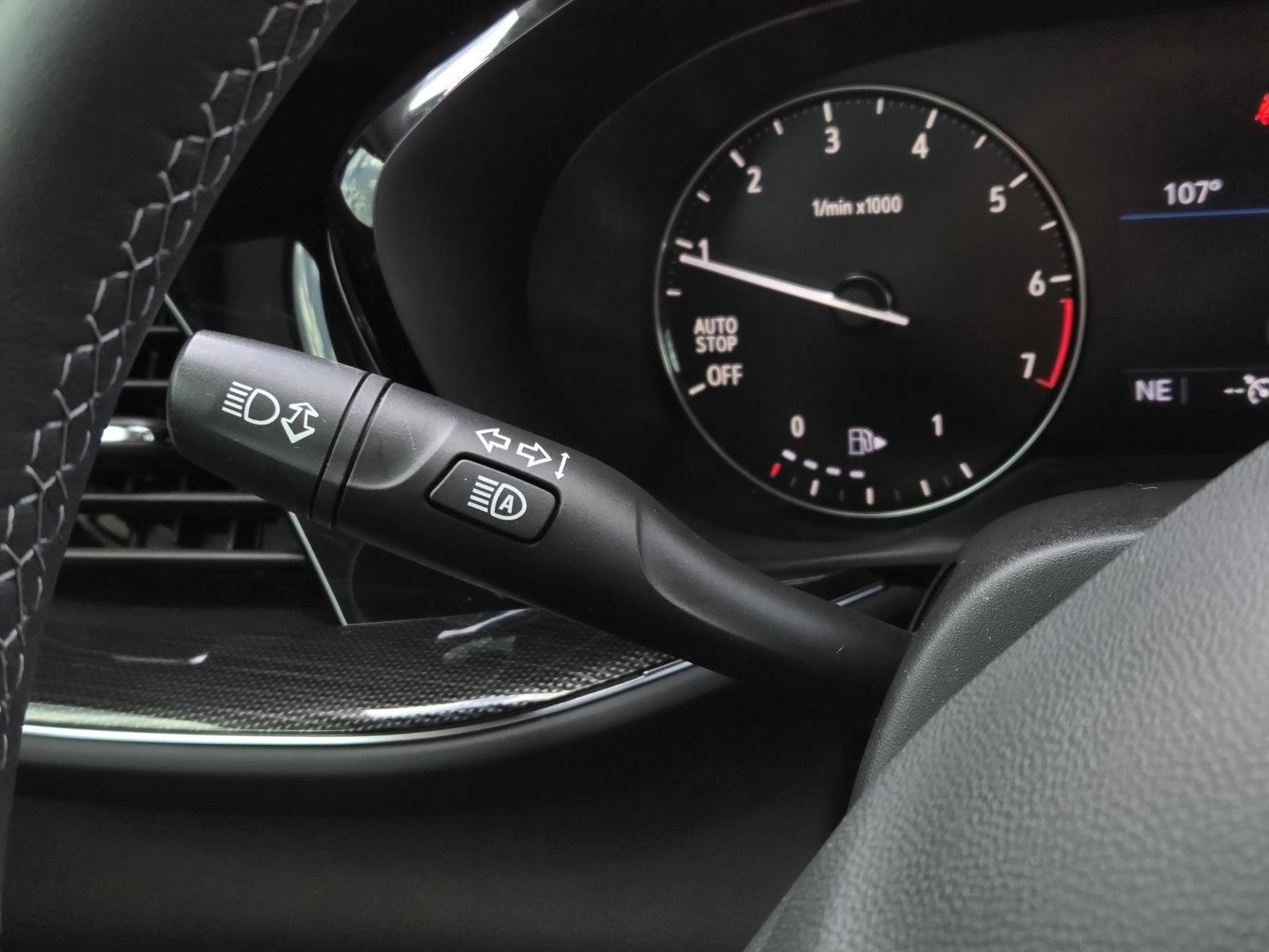 Used 2021 Ebony Twilight Metallic Buick Preferred image 19