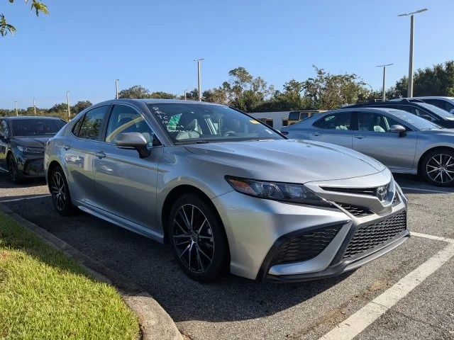 Used 2024 Silver Toyota SE image 1
