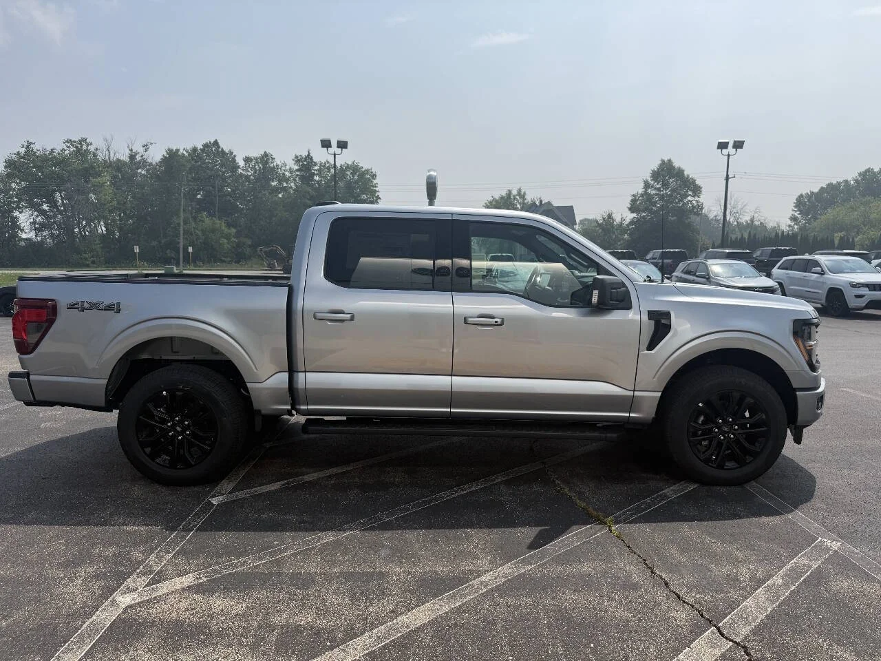 New 2026 Iconic Silver Metallic Ford XLT image 3