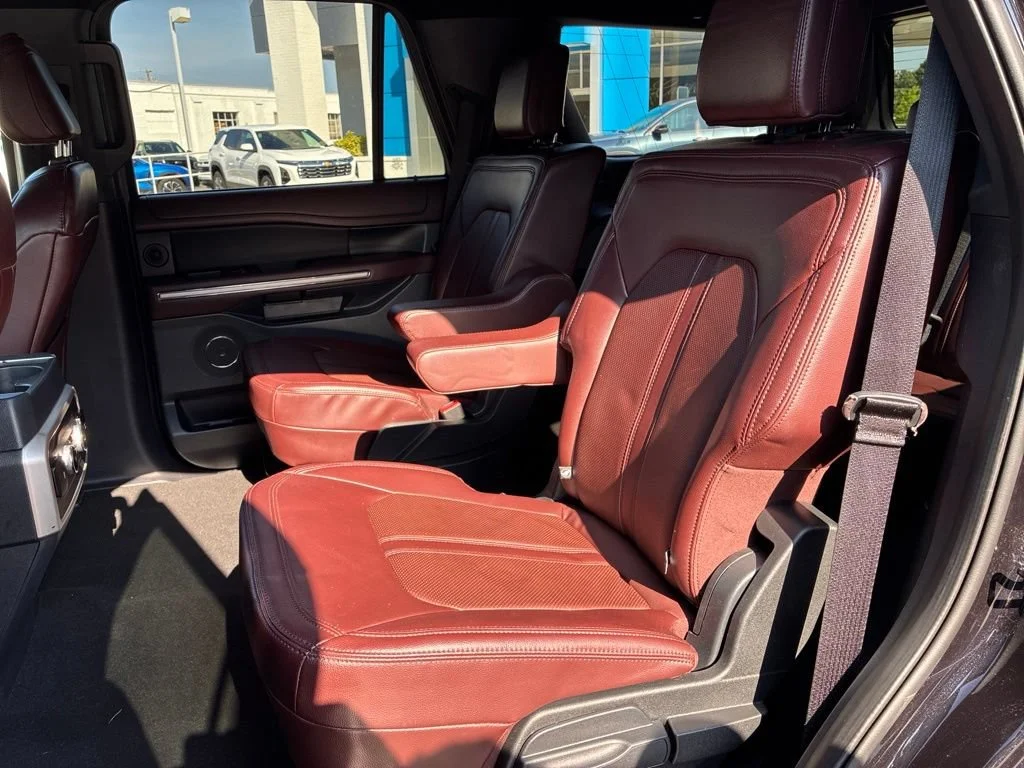 Used 2024 Black Ford Limited image 26