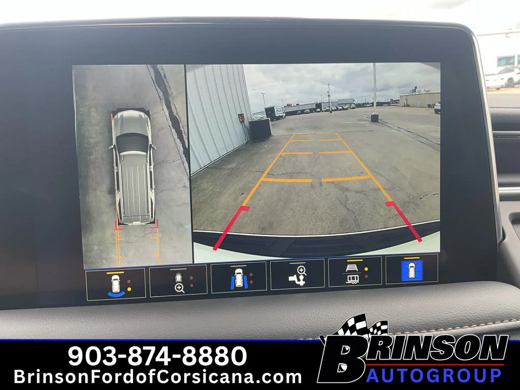 Used 2024 Iridescent Pearl Tricoat Chevrolet High Country image 34