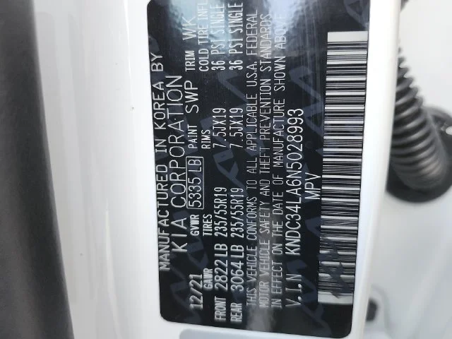 Used 2022 White Kia Wind image 40