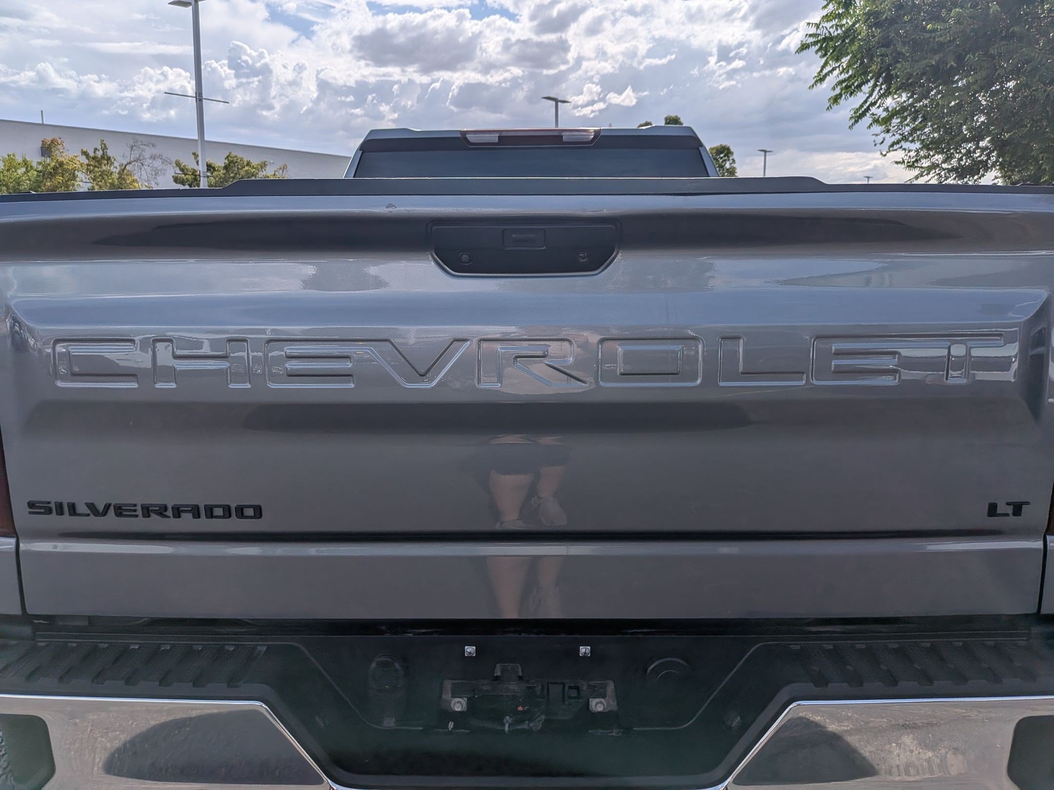 Used 2021 Satin Steel Metallic Chevrolet LT image 13
