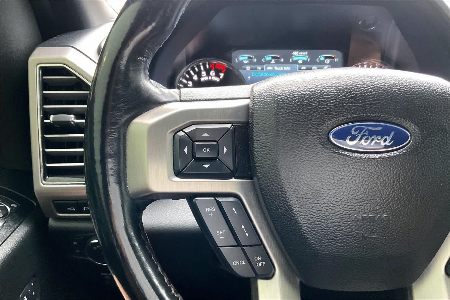 Used 2018 Ingot Silver Ford Platinum image 23
