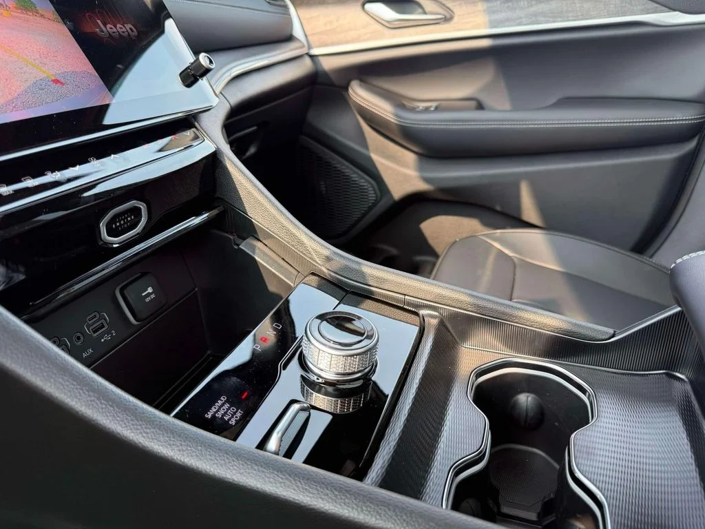 New 2026 Silver Jeep Limited image 23
