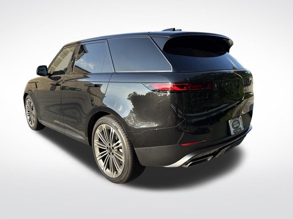 Used 2026 Black Land Rover SE image 7