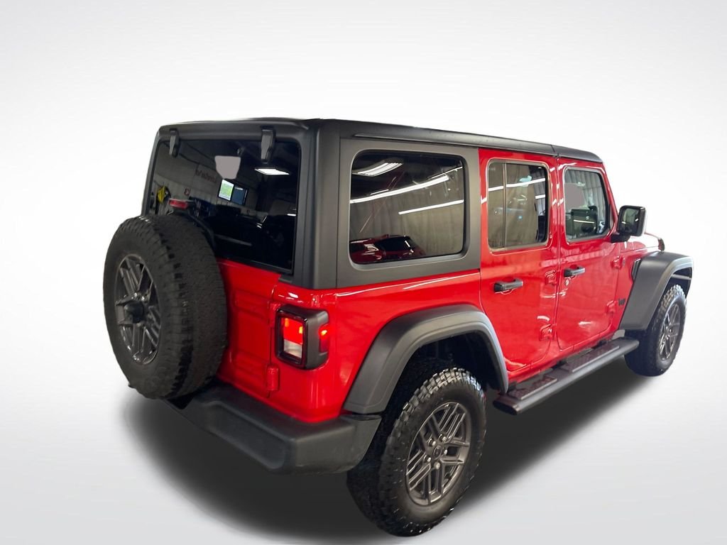 Used 2024 Red Jeep Sport S image 5