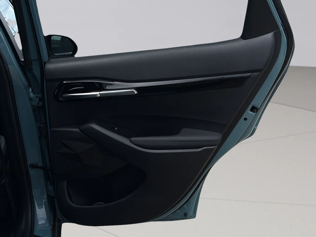Used 2024 Pluton Blue/Black Roof Kia S image 28