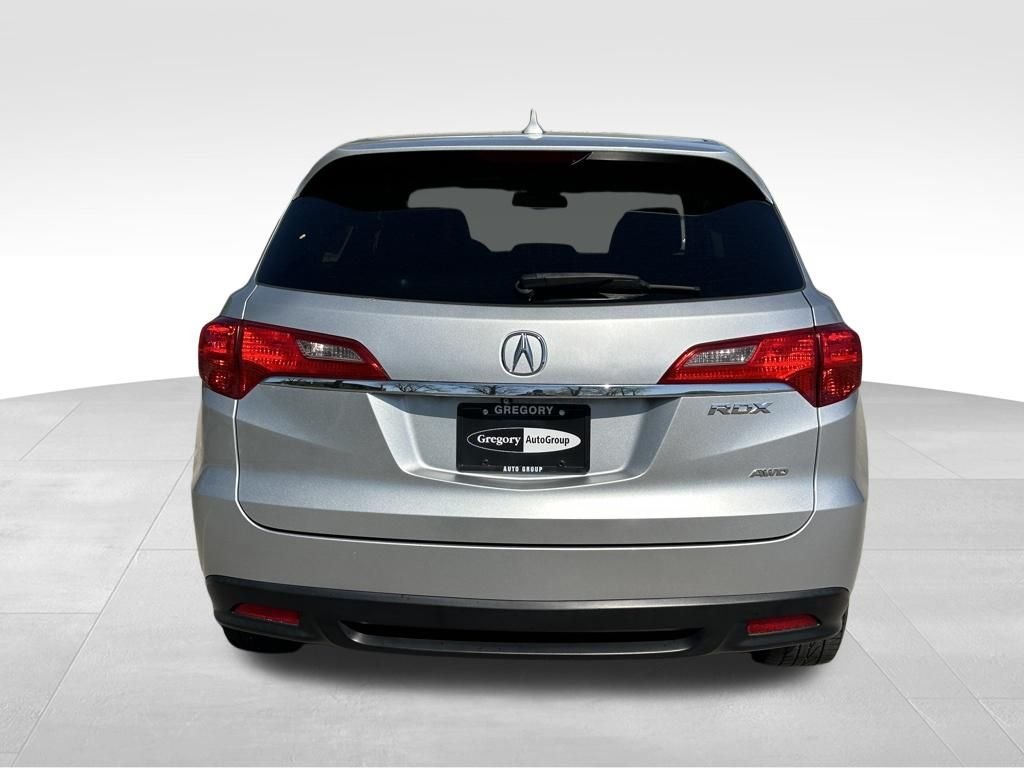Used 2015  Acura Technology Package image 8