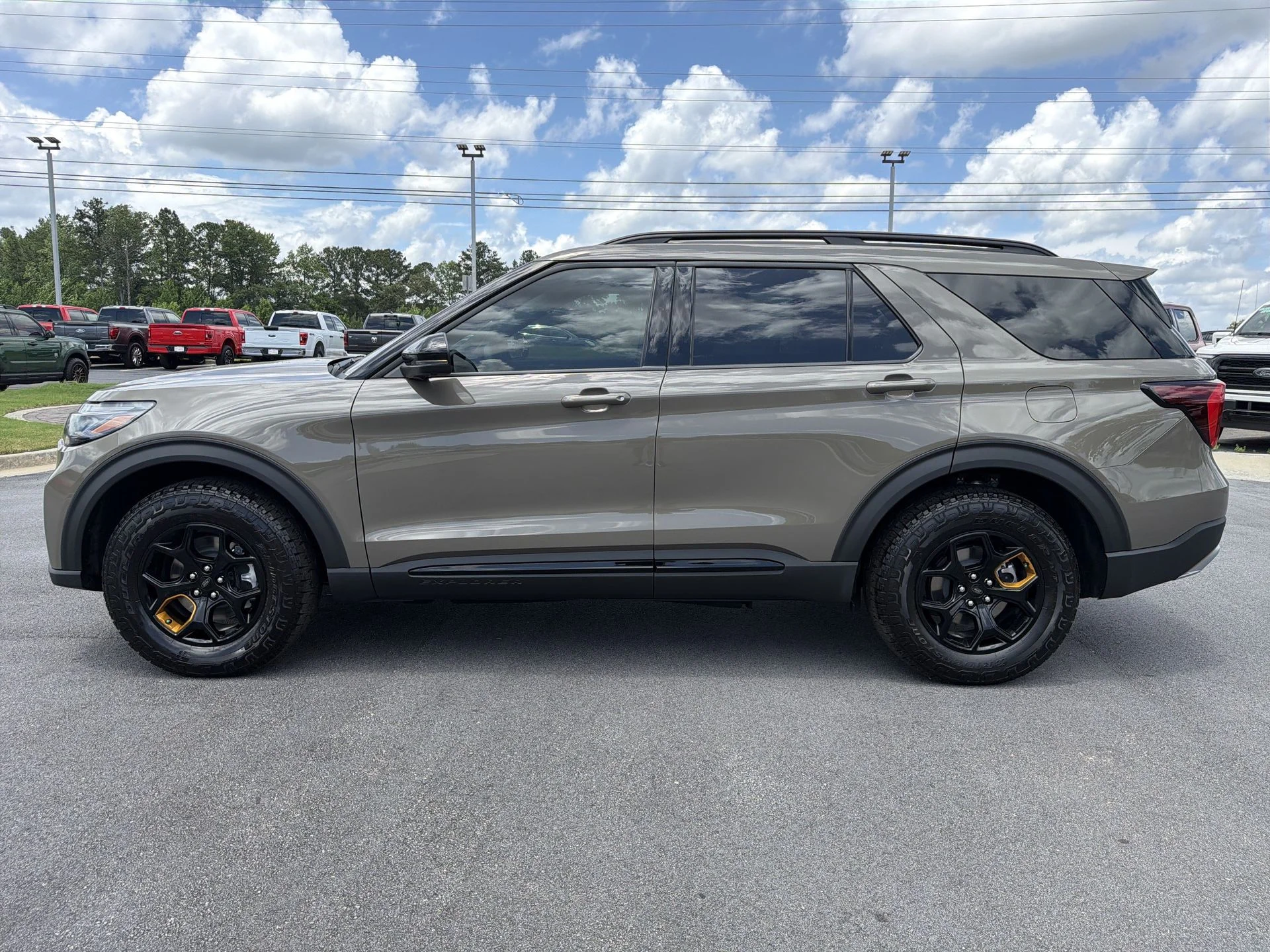 New 2026 Marsh Gray Ford Tremor® image 27