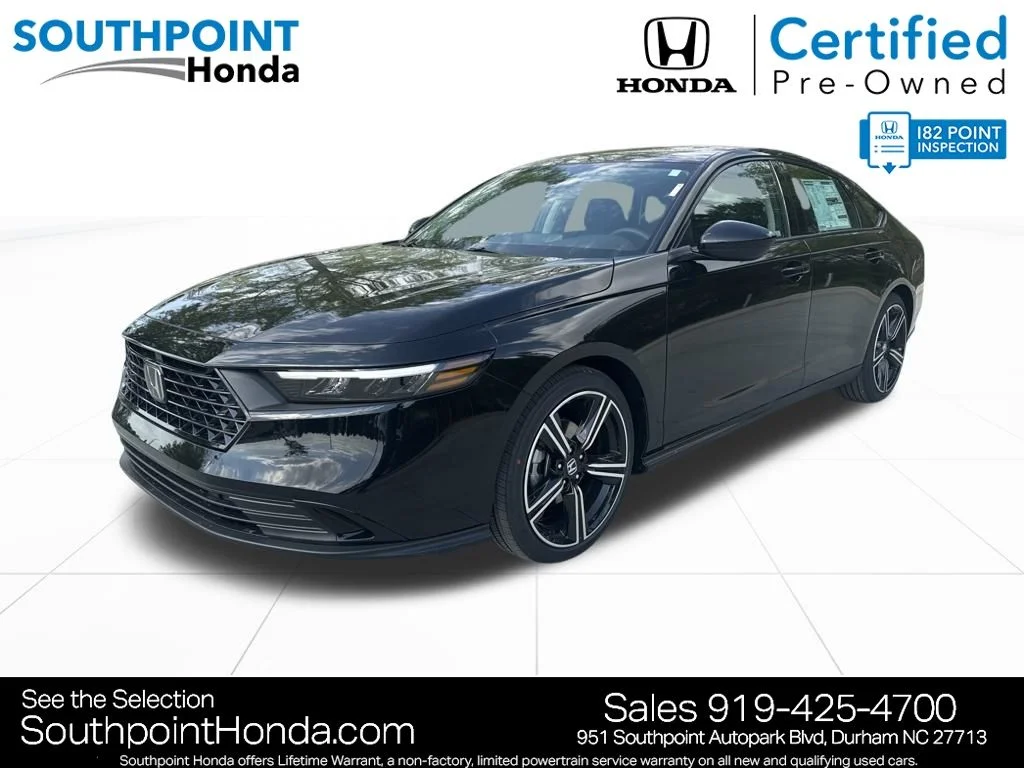 Certified Used 2026 Crystal Black Pearl Honda SE image 3