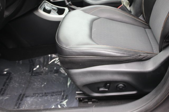 Used 2019 Gray Jeep Latitude image 20
