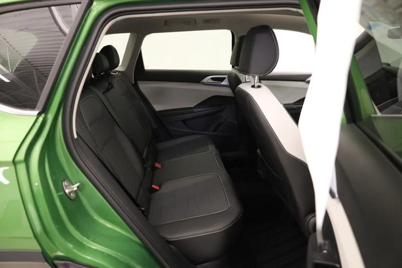 2026 Volkswagen Taos SE - Photo 34