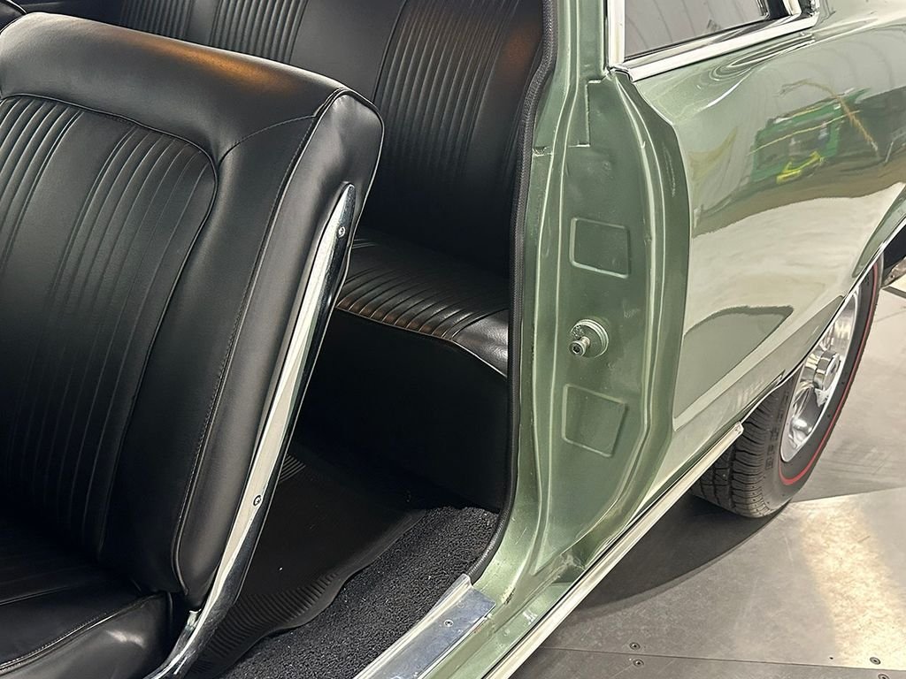 Used 1964 Green Pontiac  image 73