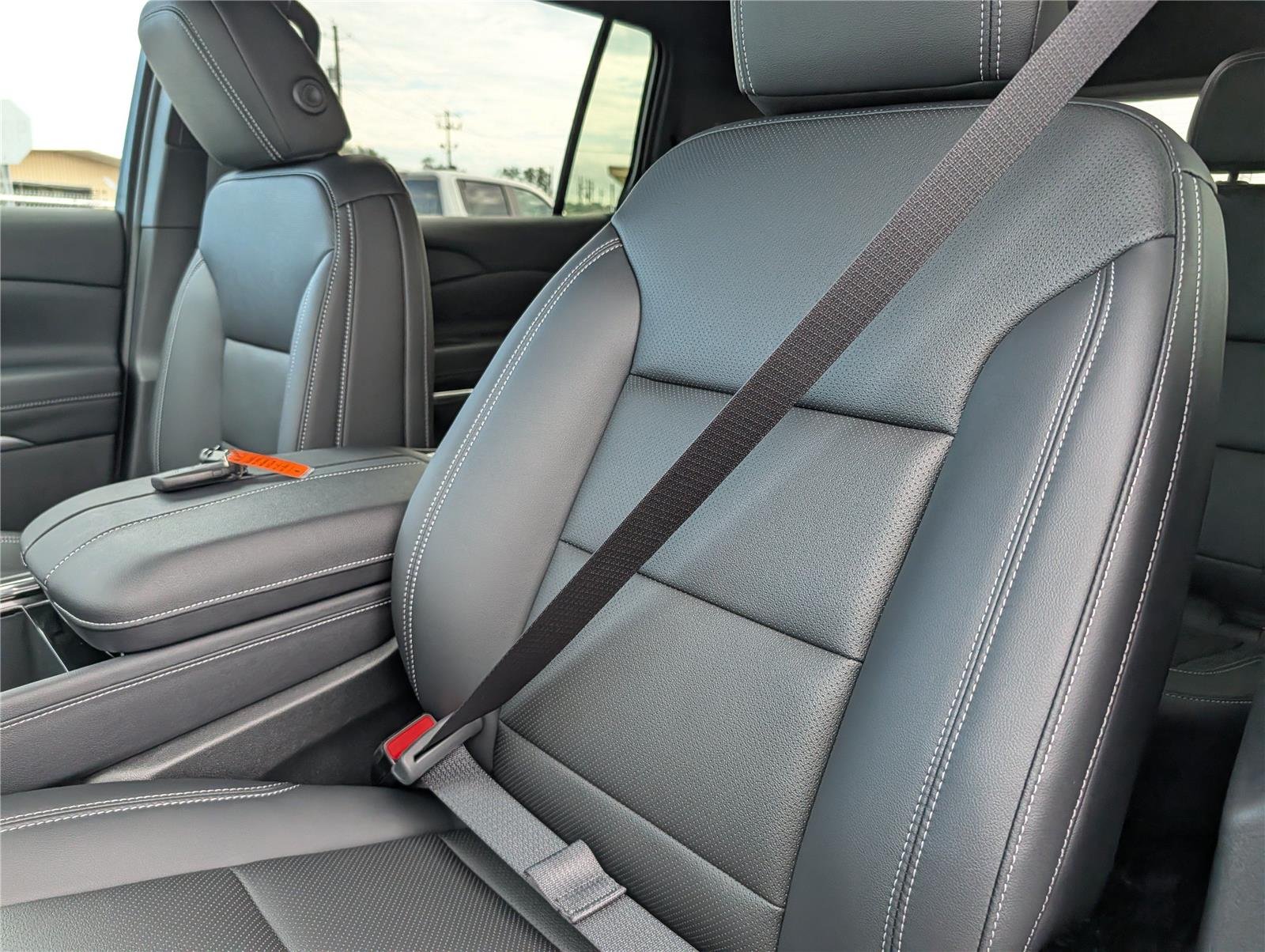 2026 Chevrolet Traverse LT - Photo 12