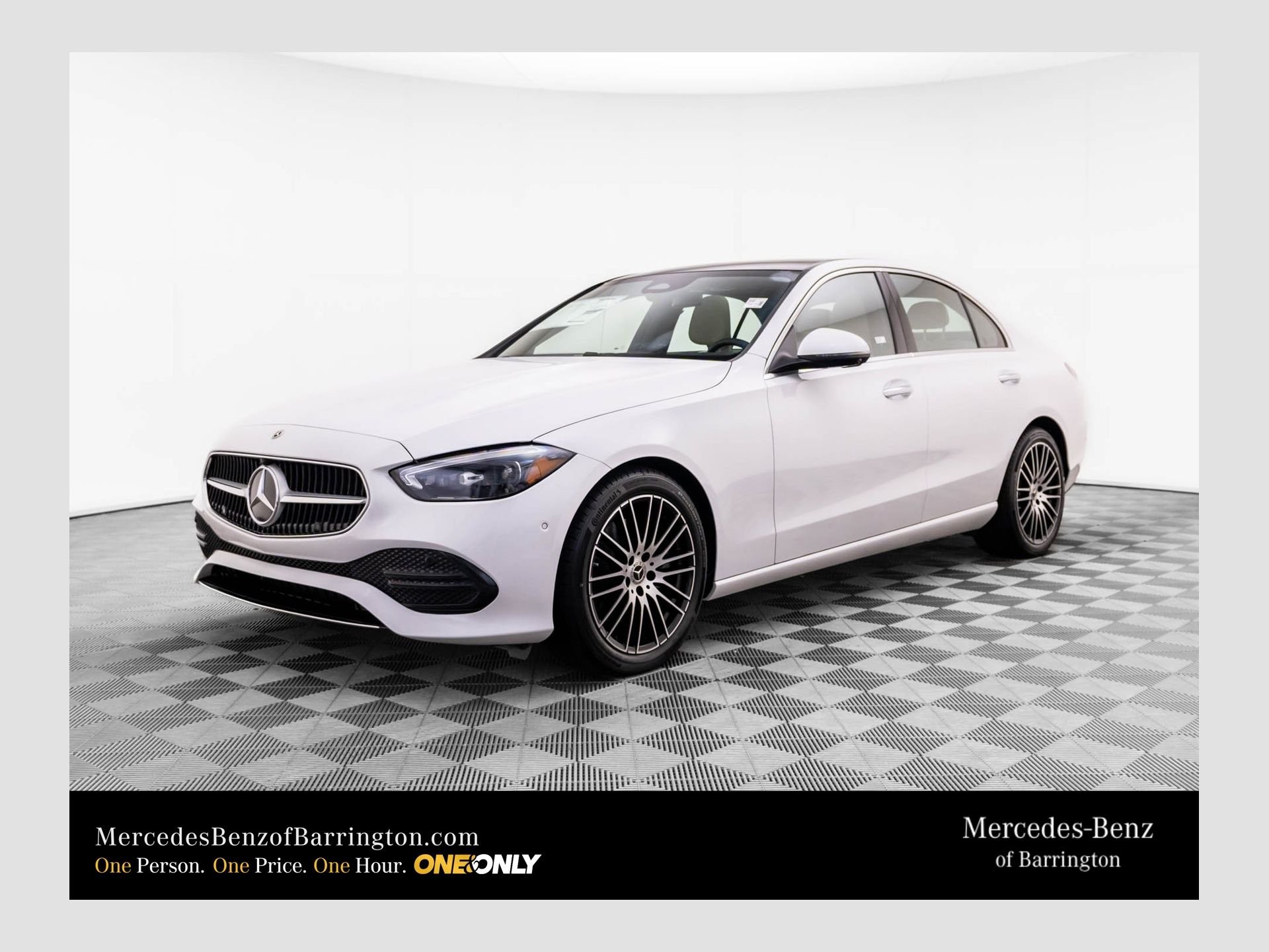 New 2026 MANUFAKTUR Moonlight White Metallic Mercedes-Benz C 300 image 1