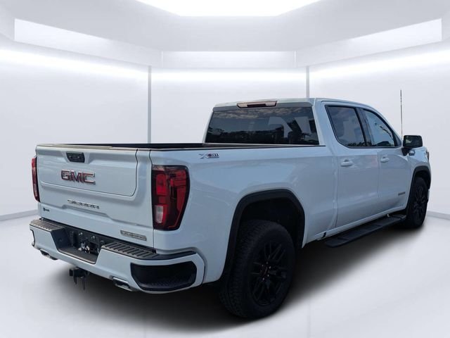 Used 2022 White GMC Elevation image 3