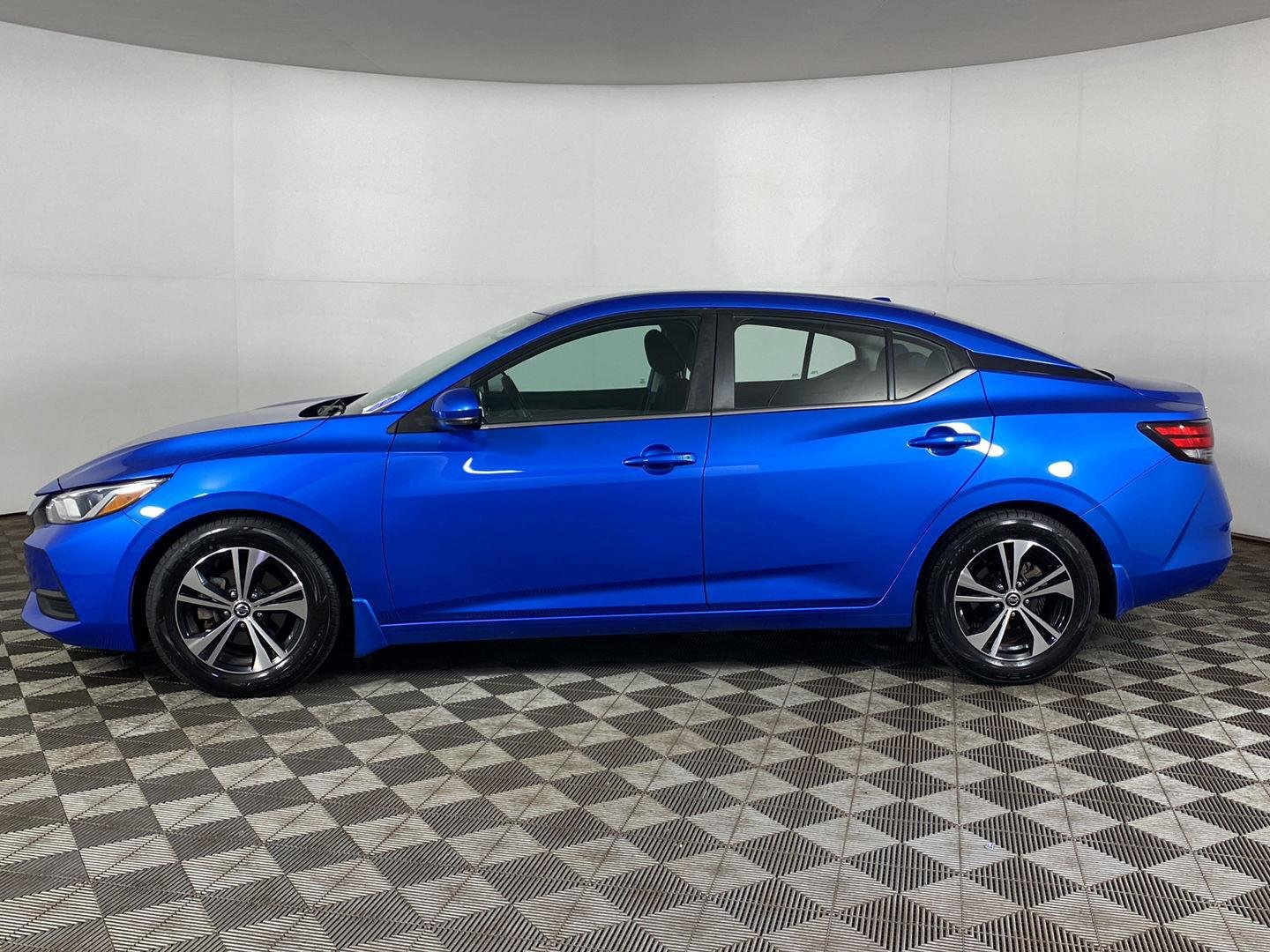 Used 2020 Electric Blue Metallic Nissan SV image 8