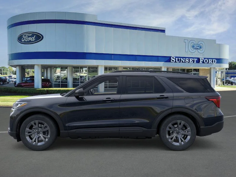 New 2026 Agate Black Metallic Ford Active™ image 3