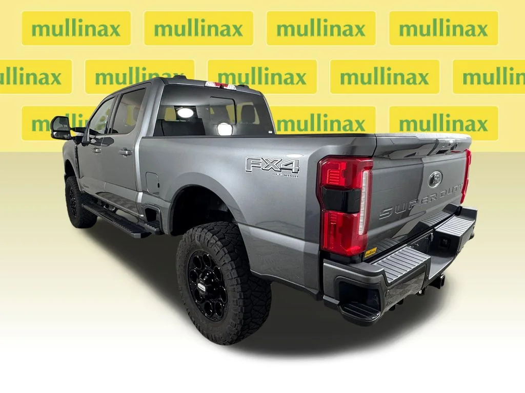 Used 2024 Gray Ford Lariat image 8