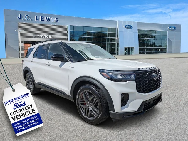2026 Ford Explorer ST-Line