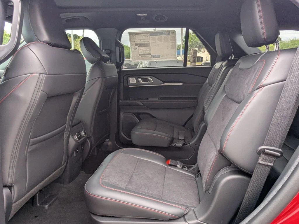 New 2026 Rapid Red Metallic Tinted Clearcoat Ford ST image 15