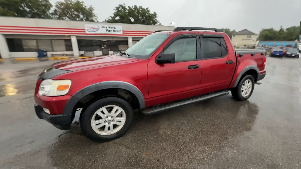 2008 Ford Explorer Sport Trac XLT photo 3