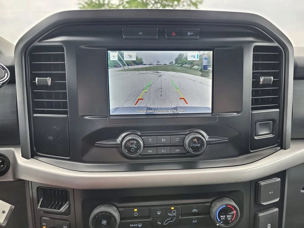 Used 2023 Blue Ford XLT image 15