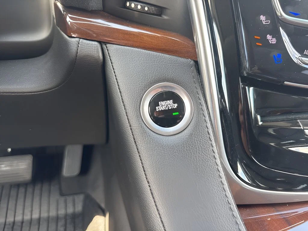 Used 2020 Gray Cadillac Luxury image 24