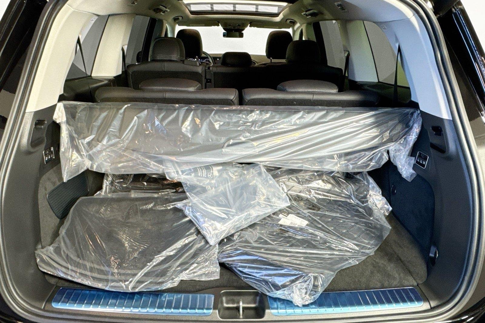 New 2026 Obsidian Black Metallic Mercedes-Benz GLS 450 image 24