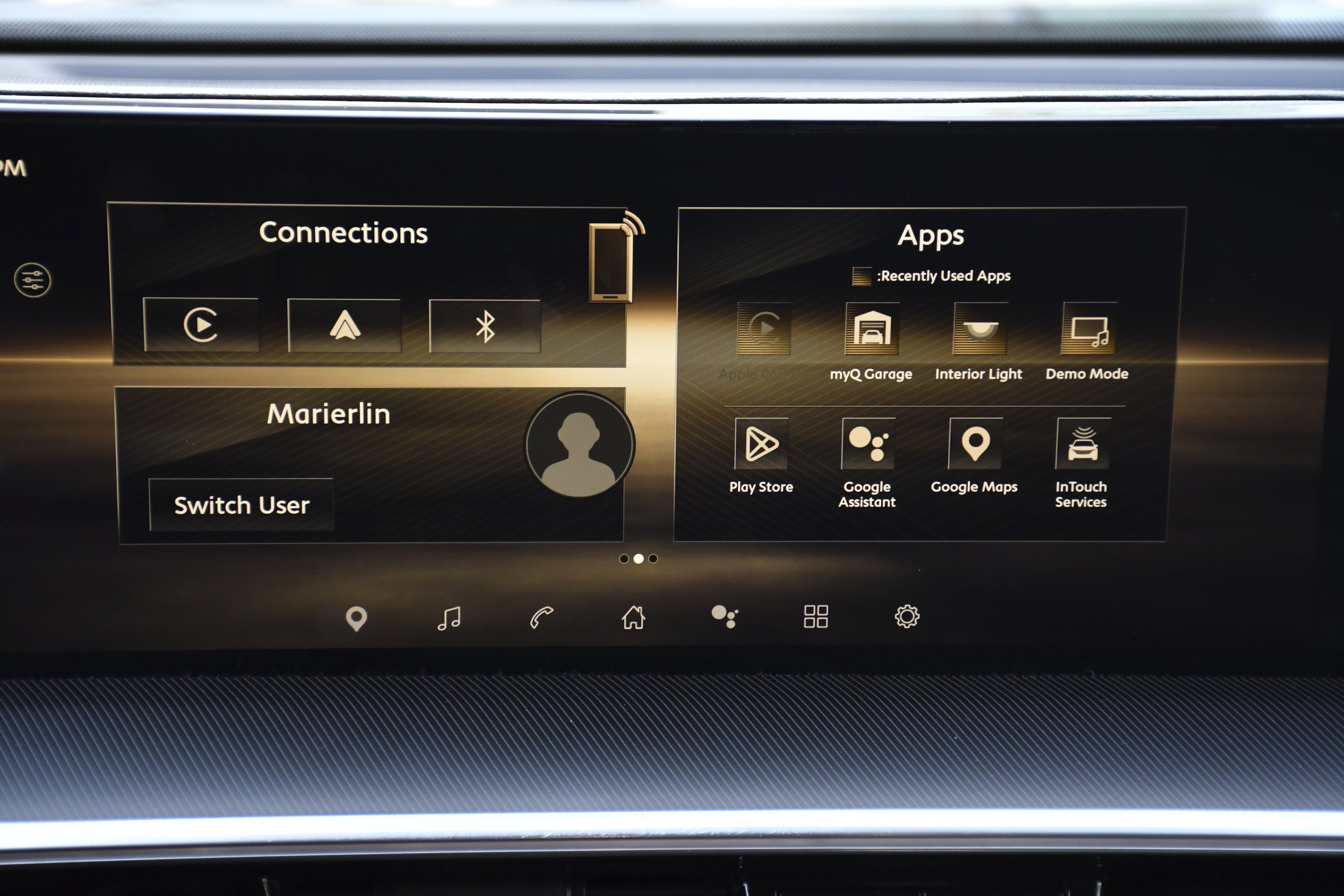 Certified Used 2025 Black Obsidian INFINITI PURE image 15