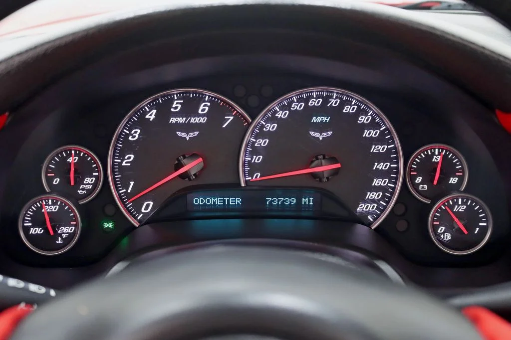 Used 2005 Red Chevrolet Base image 16