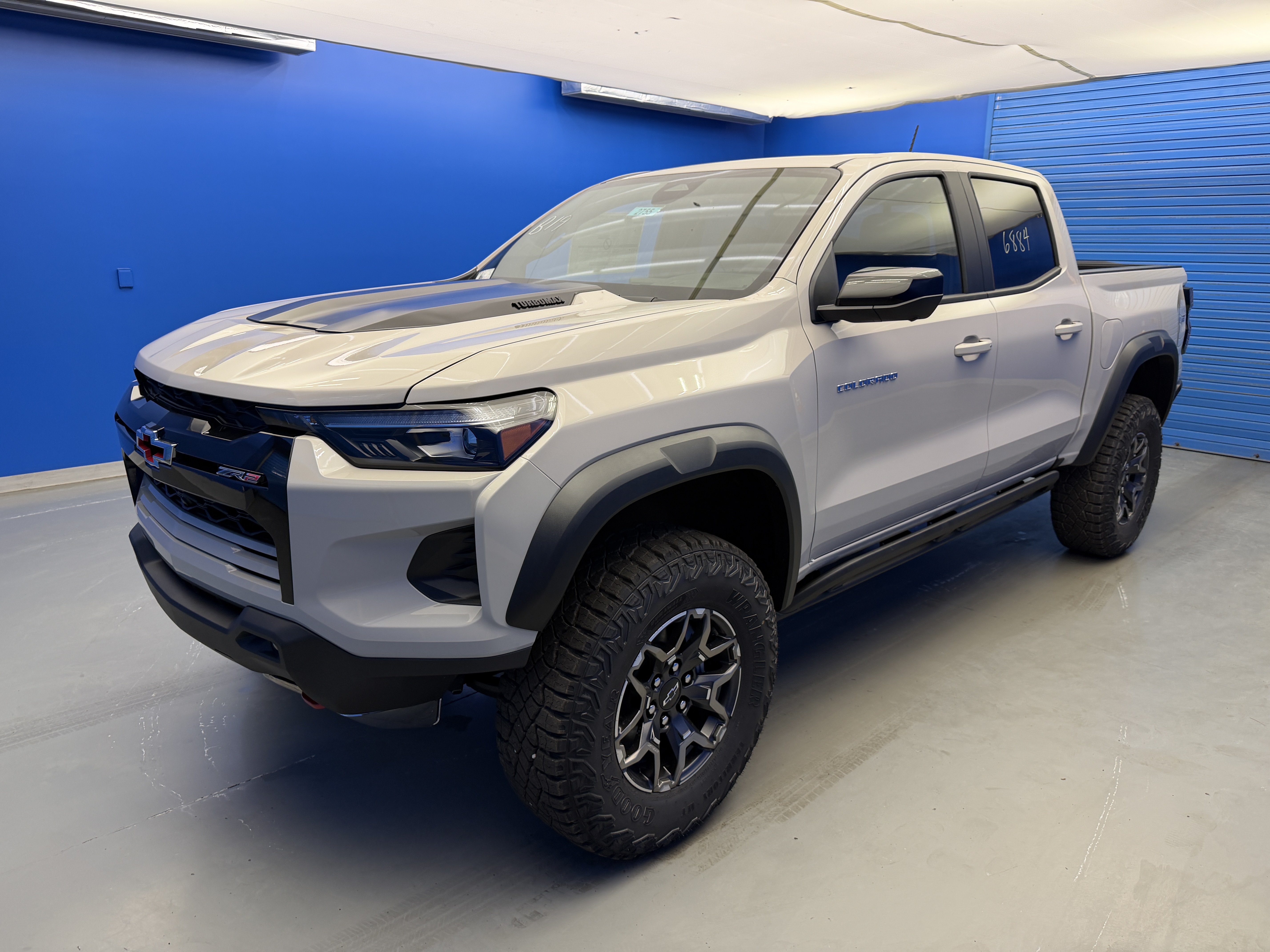 2026 Chevrolet Colorado ZR2 - Photo 4