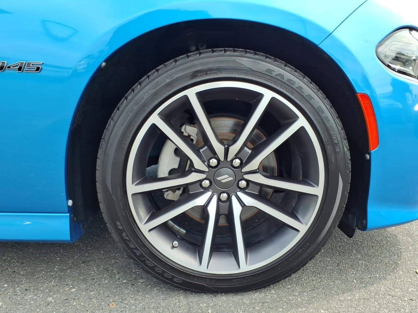Used 2023 B5 Blue Pearlcoat Dodge R/T image 11