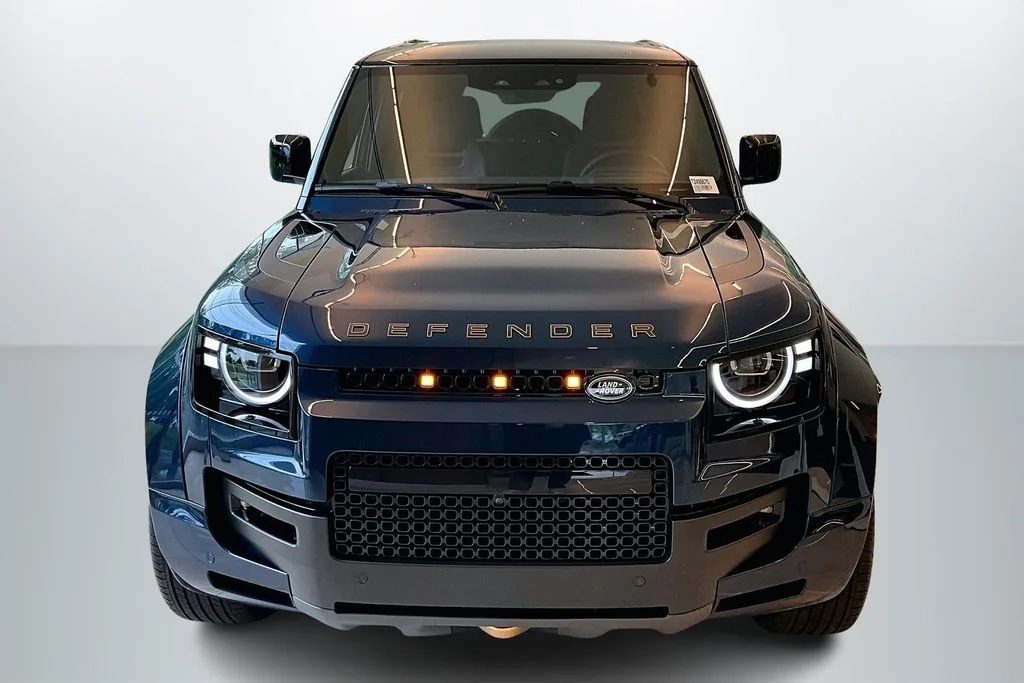 New 2026 Blue Land Rover OCTA image 2