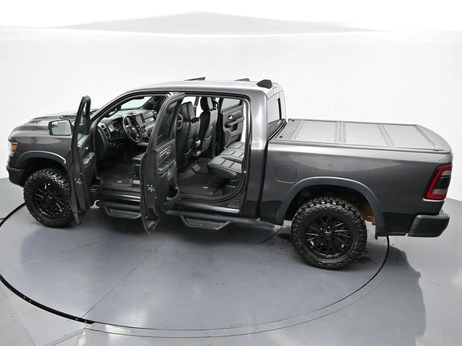 Used 2020 Granite Crystal Metallic Clearcoat Ram Rebel image 41