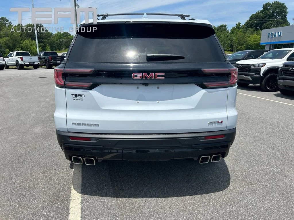 New 2026 Glacier White Tricoat GMC AT4 image 29