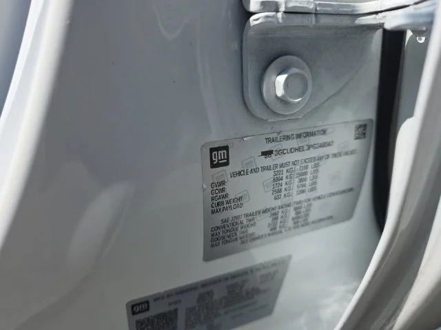 Used 2023 White Chevrolet ZR2 image 36