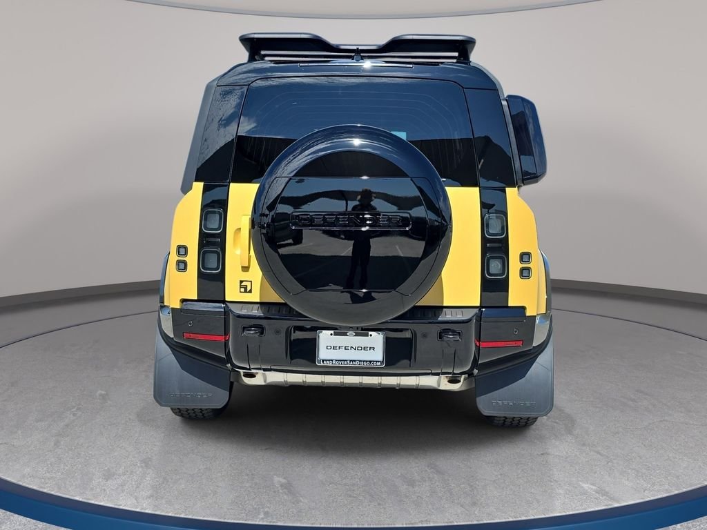 New 2026 Deep Sandglow Yellow Land Rover Trophy Edition Deep Sandglow image 6