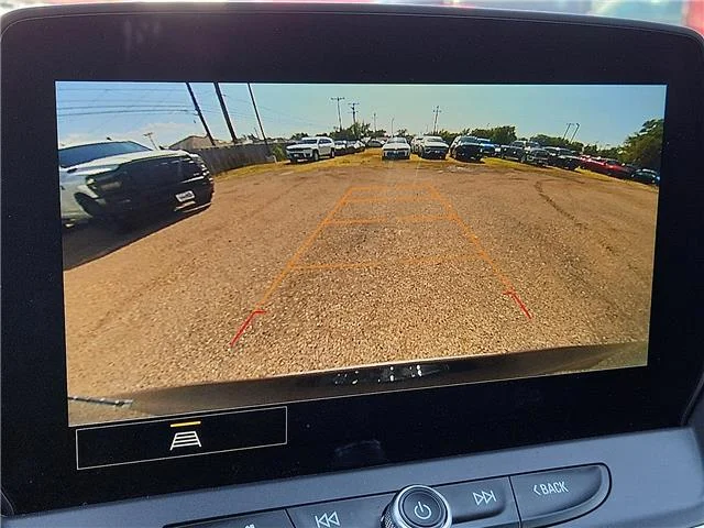 Used 2025 Black Chevrolet LT w/2LT Front-Wheel Drive image 14