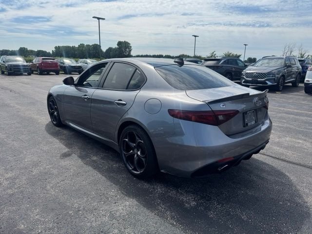 Used 2019 Stromboli Gray Metallic Alfa Romeo Ti Sport image 3