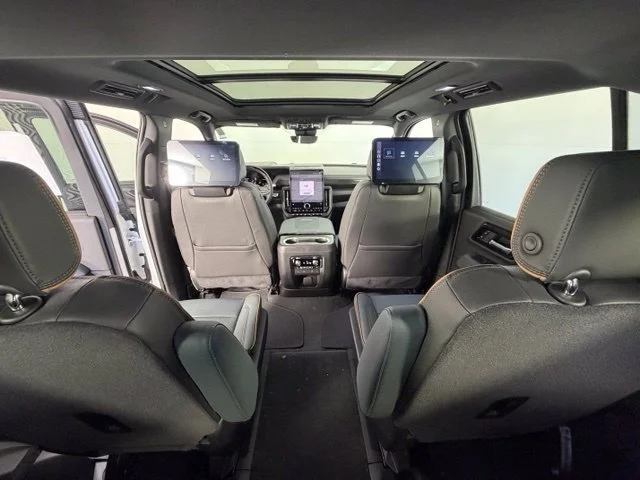 2026 GMC Yukon AT4 - Photo 16