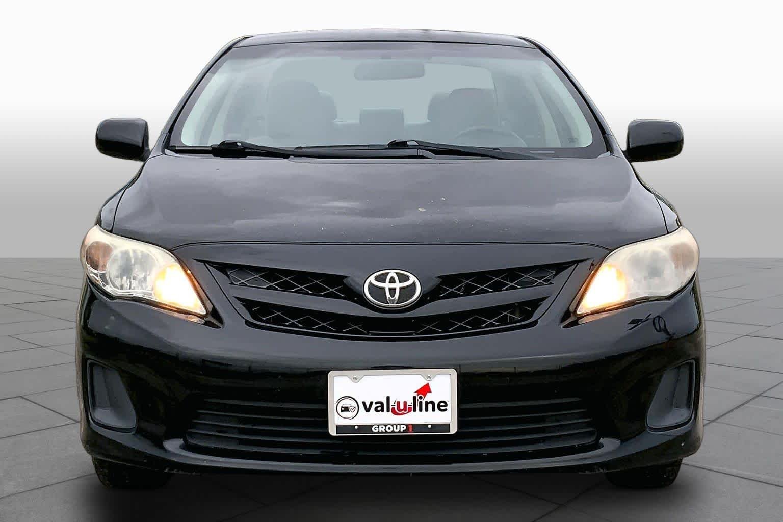 Used 2012 Black Sand Pearl Toyota LE image 4