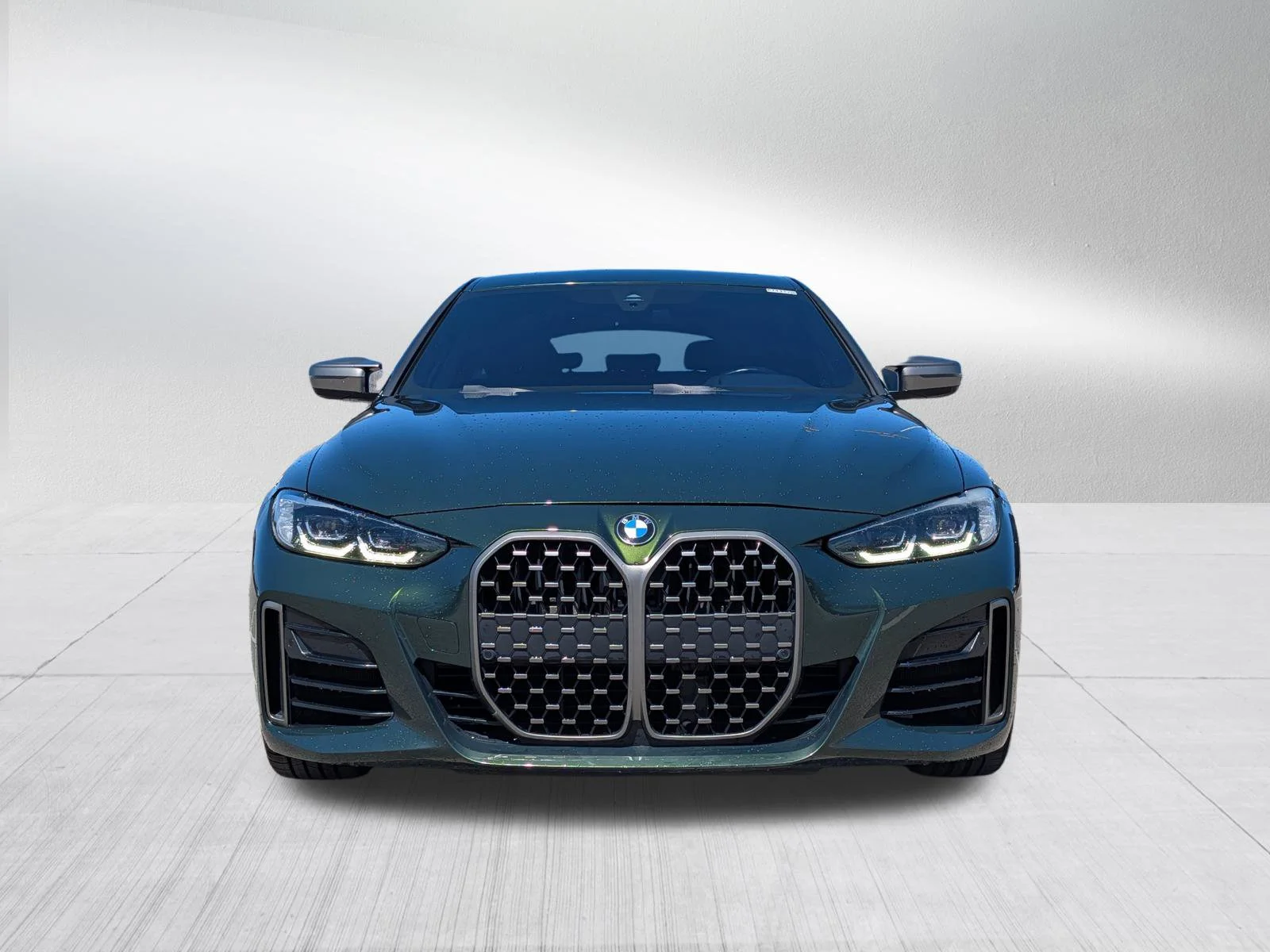 Used 2022 BMW 4 Series M440i with VIN WBA13AW0XNFM57392 for sale in Rochester, Minnesota