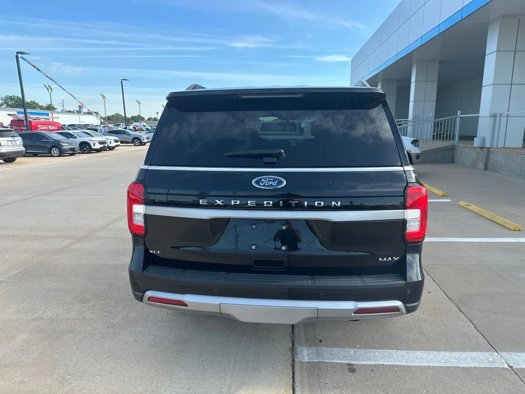 Used 2024 Black Ford XLT image 34