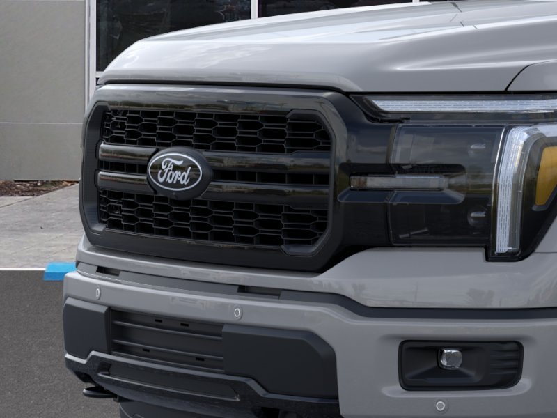 New 2026 Avalanche Ford LARIAT image 17