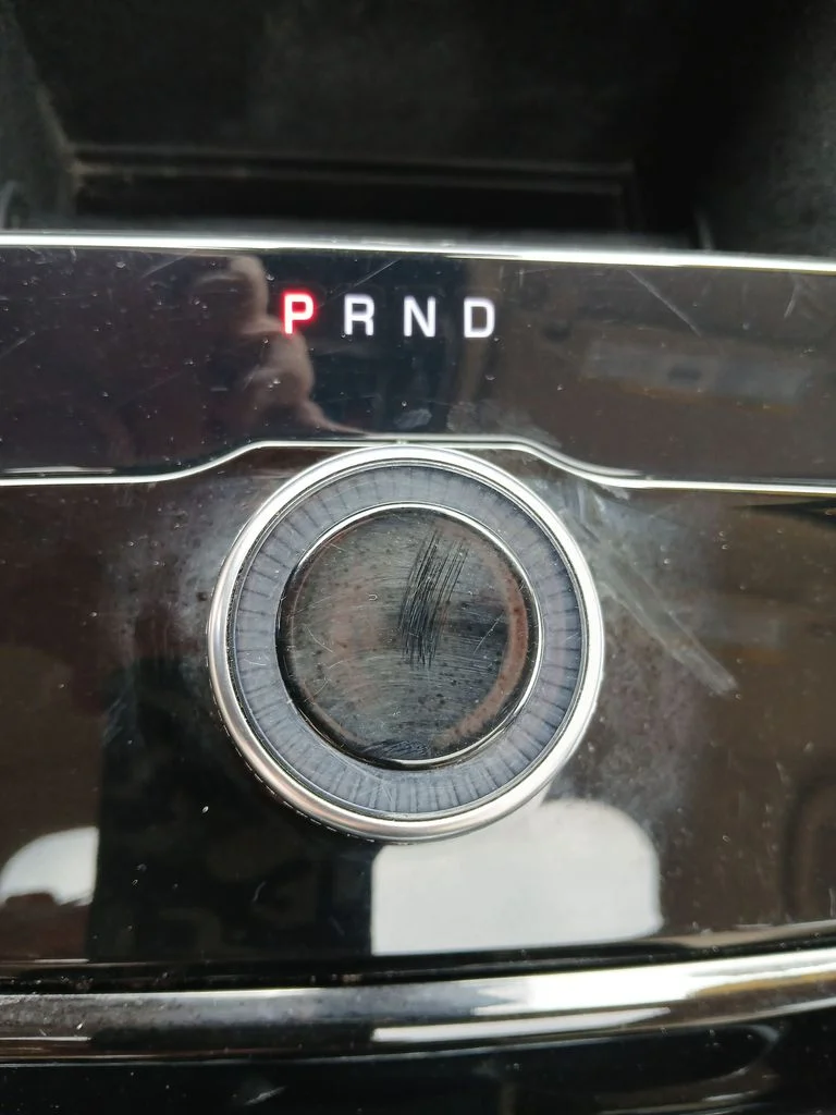 Used 2022 Gray Jeep Limited image 31