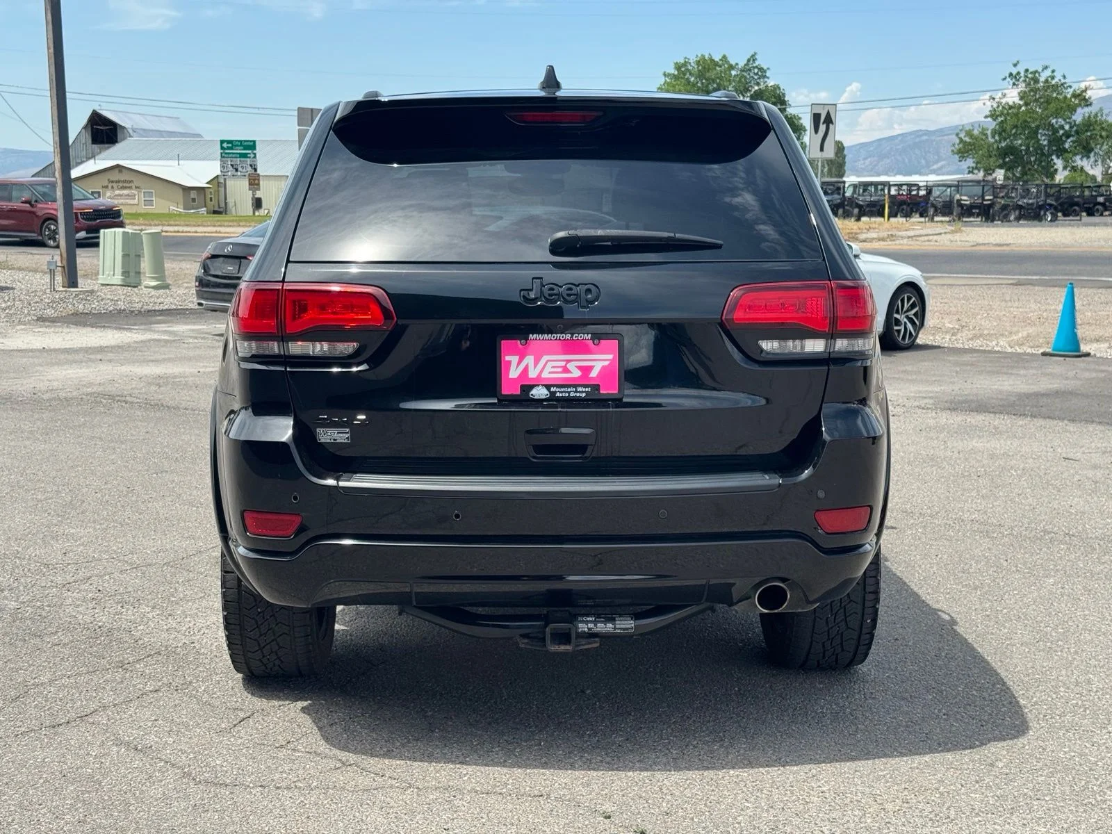Used 2020 Black Jeep Altitude image 7